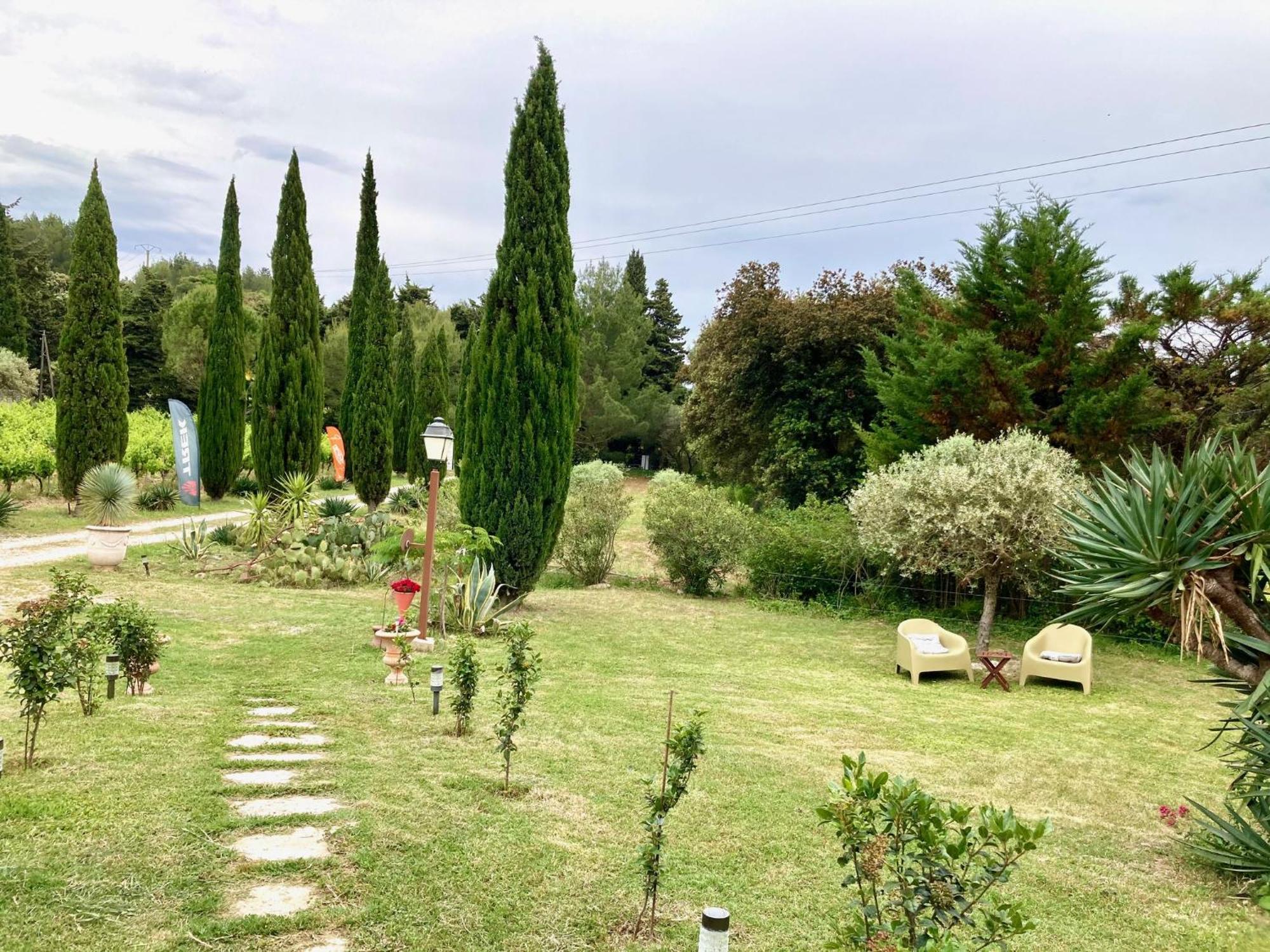 Domaine Des Lavarines Morieres-les-Avignon Extérieur photo